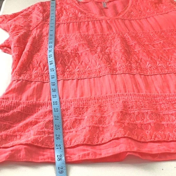 Lulu B Women’s XL Crochet and Lace Blouse - Picture 9 of 10